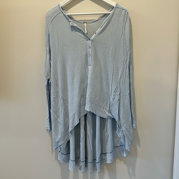 Free People Tops - Free People Oversized Linen Blend Light Blue Draped Thermal Henley Top Small